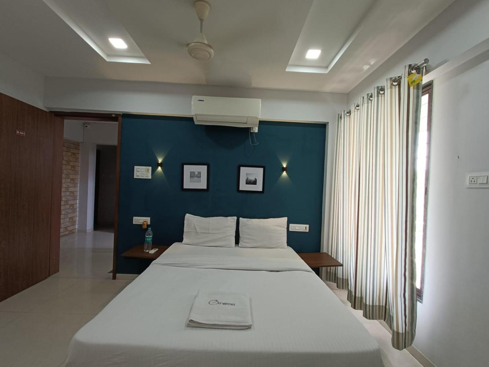 Hotel Ornate Ranveer Studio *