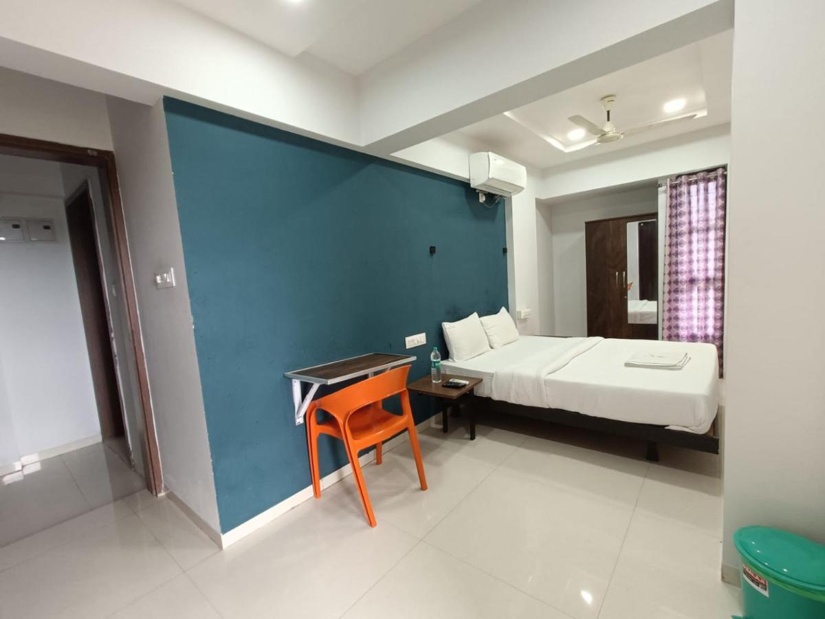 Hotel Ornate Ranveer Studio *